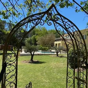 L'eveil En Provence , Entrecasteaux Frankrijk
